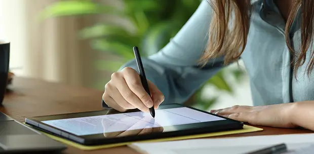 Organized document management and centralized recordkeeping for family office clients.